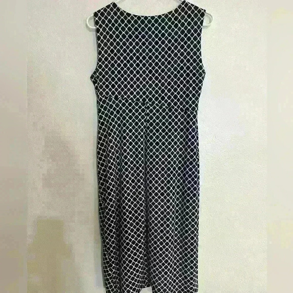EnFocus Studio Faux Wrap Midi Dress - Picture 2 of 3